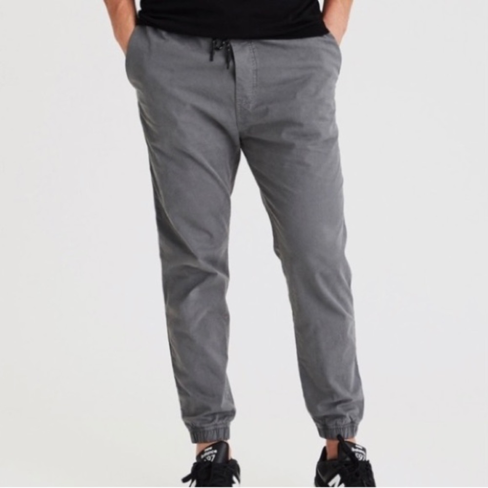 American Eagle khaki joggers